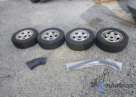 2008 Jeep Patriot Sport из США, поврежденный, VIN 1J8FF28W48D651674